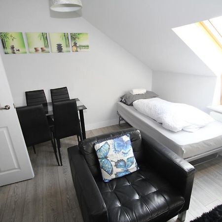 Holden Court Apartments - Apt 6 West Drayton  Zewnętrze zdjęcie