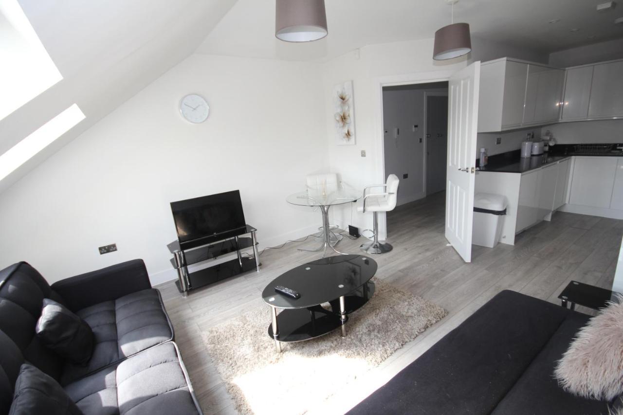 Holden Court Apartments - Apt 6 West Drayton  Zewnętrze zdjęcie