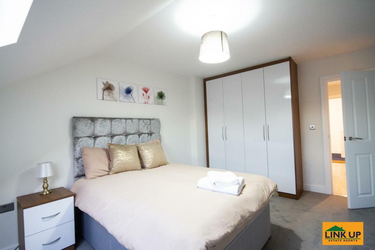 Holden Court Apartments - Apt 6 West Drayton  Zewnętrze zdjęcie