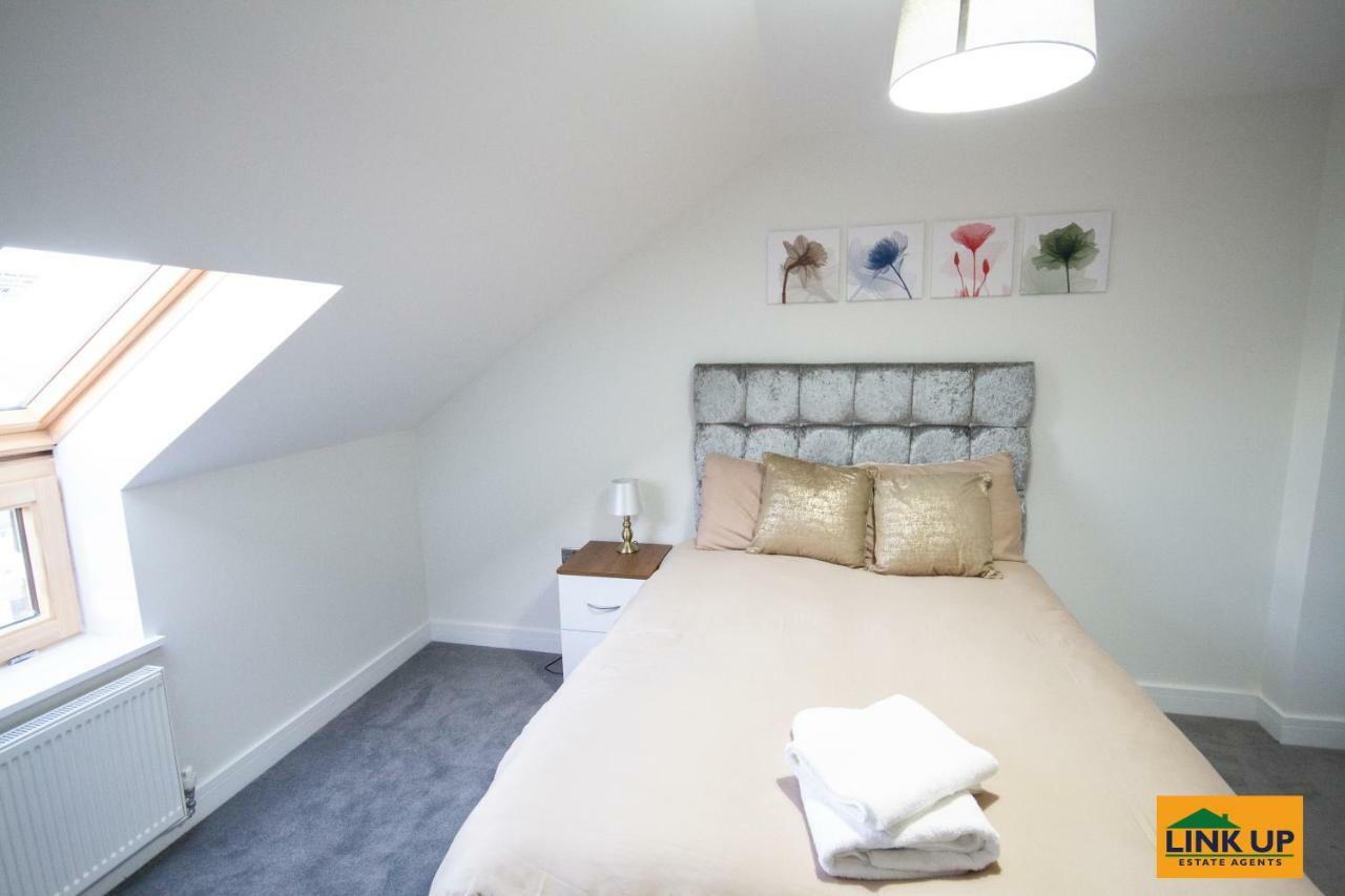 Holden Court Apartments - Apt 6 West Drayton  Zewnętrze zdjęcie
